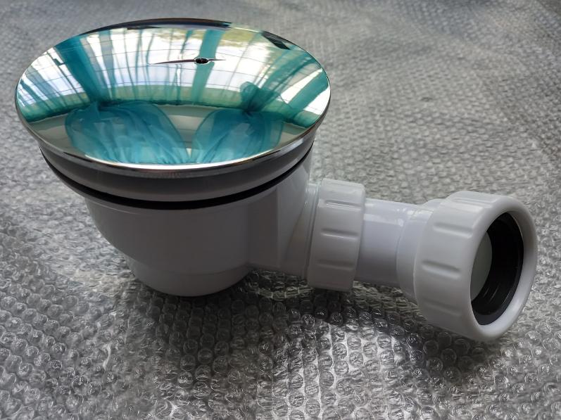 SHOWER TRAY WASTES UK. 90mm Easy Clean Chrome Plate